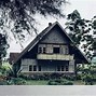 Foto Rumah Tua